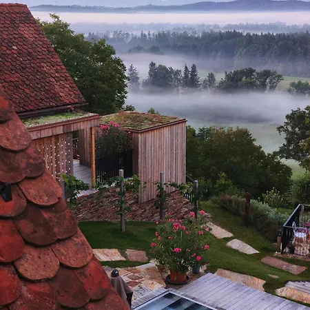 Am Wildbachberg - Luxus Ferienhaeuser Mit Infinitypool, Privatsauna Und Weinkeller *