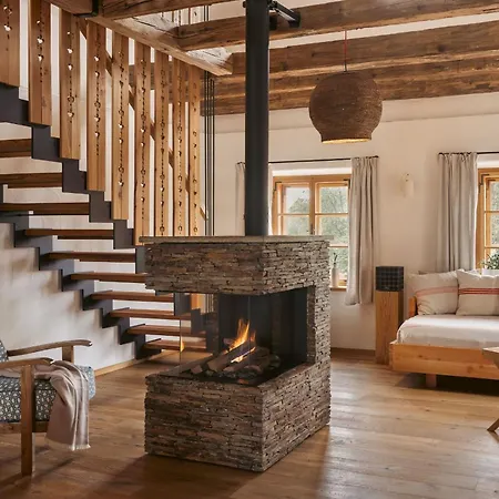 Villa Am Wildbachberg - Luxus Ferienhaeuser Mit Infinitypool, Privatsauna Und Weinkeller Deutschlandsberg